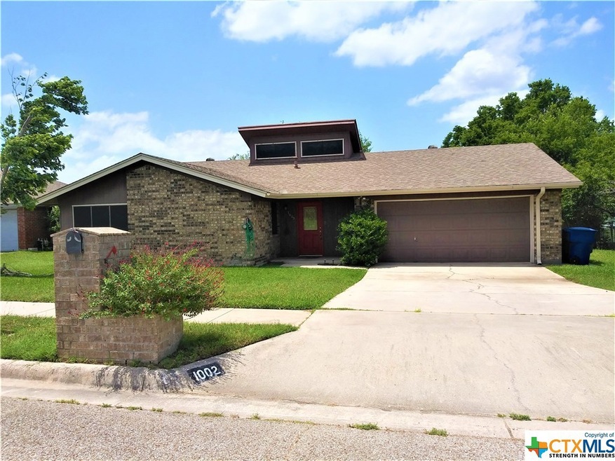 1002 Craddock St, Copperas Cove, TX 76522 - photo 1