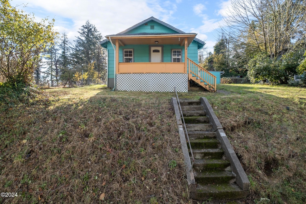 681 NE 8th Pl (1)