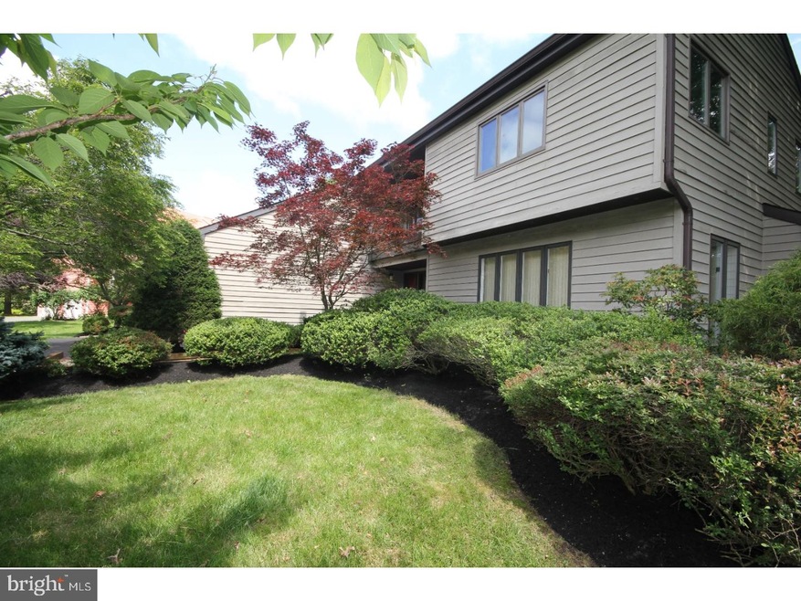 27 Hereford Dr, Princeton Junction, NJ 08550 - photo 1