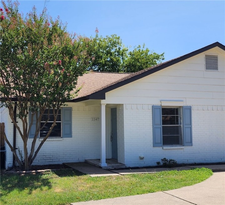 2347 Cornell Dr, College Station, TX 77840 - photo 1