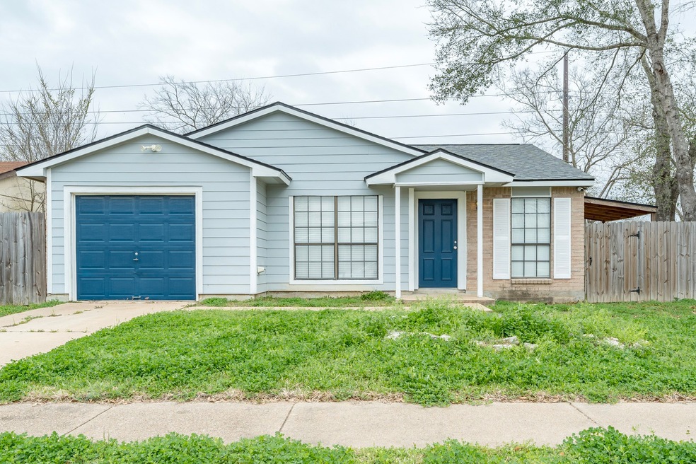 24202 Kennedy Ranch Ln, Hockley, TX 77447 - photo 1