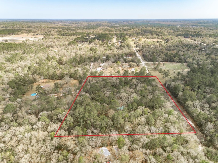 126 Nine Gables Ln, Crawfordville, FL 32327 - photo 1