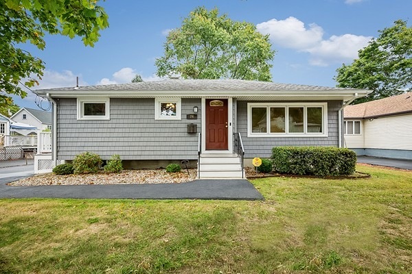 24 Sigourney St, Lynn, MA 01905 - photo 1