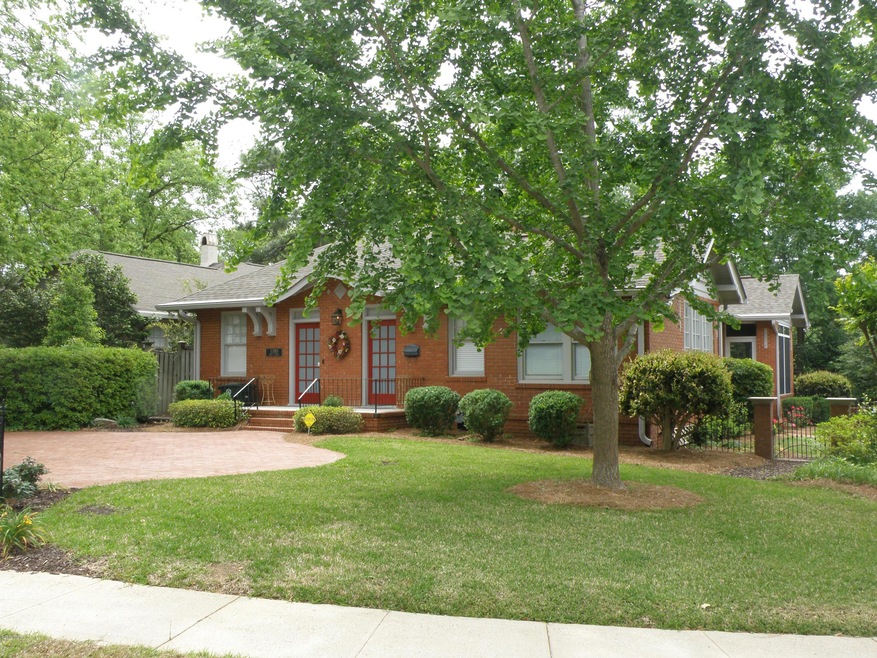 3390 Vista Circle
