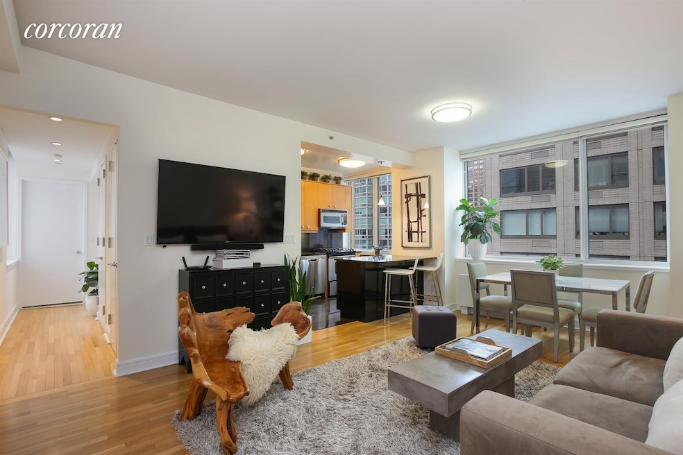 120 Riverside Boulevard unit 9W, New York, NY 10069 - photo 1