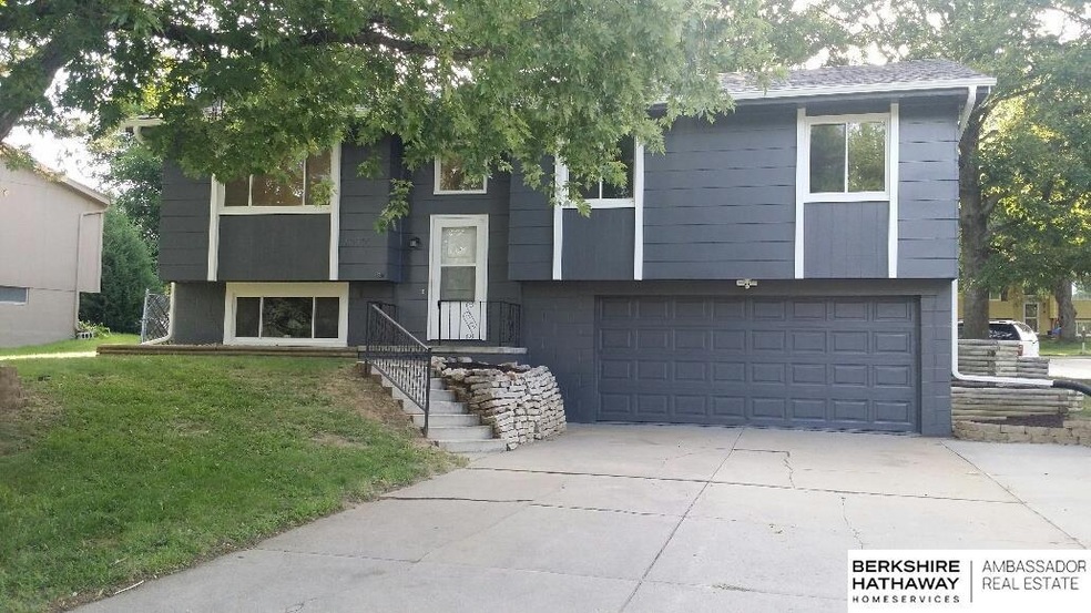 13018 Fowler Cir, Omaha, NE 68164 - photo 1