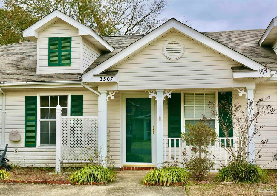 2507 Trailwood Dr, Cantonment, FL 32533 - photo 1