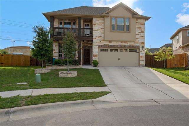 Excellent curb appeal!