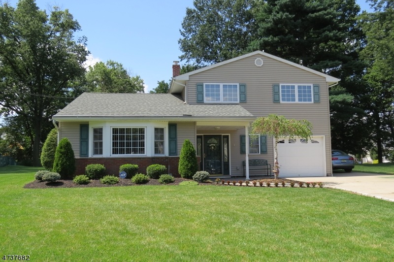 10 Bina Place, Fords, NJ 08863 - photo 1