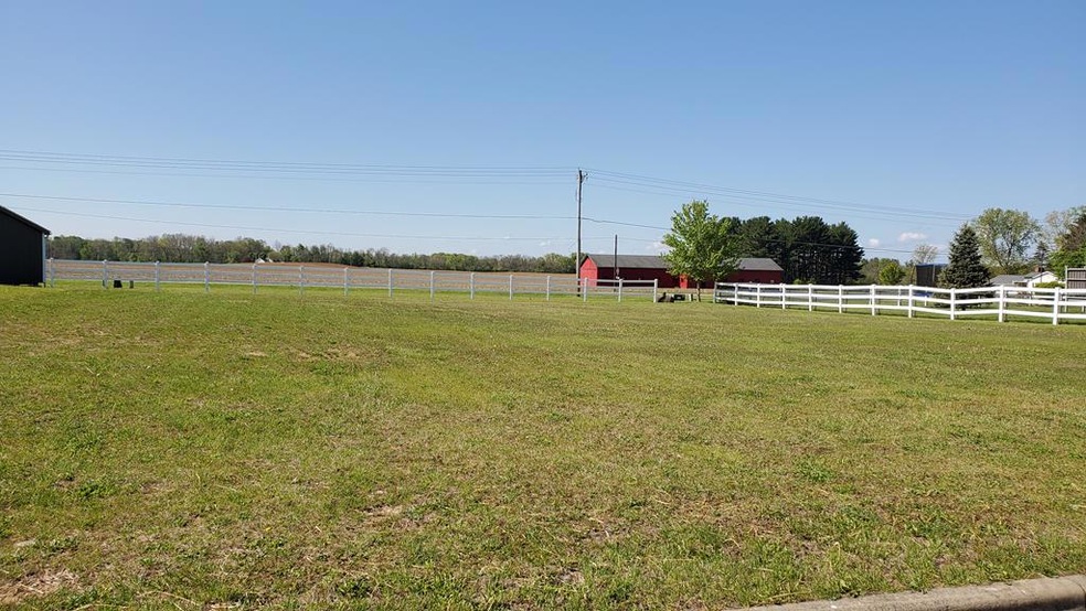 0 Sage Place unit 184239, Circleville, OH 43113 - photo 1