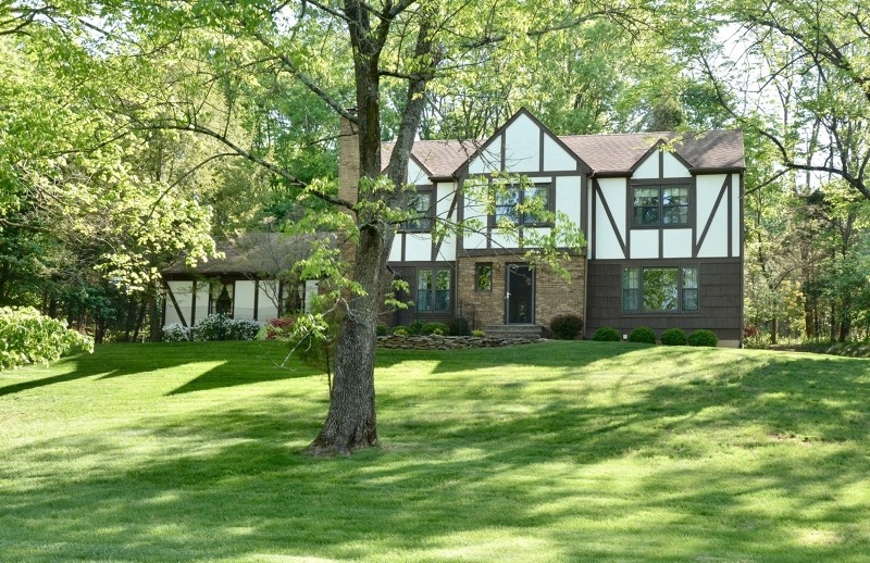 18 Victoria Dr, Annandale, NJ 08801 - photo 1