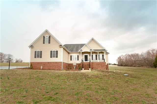 11600 Granary Hills Dr, Amelia Court House, VA 23002 - photo 1