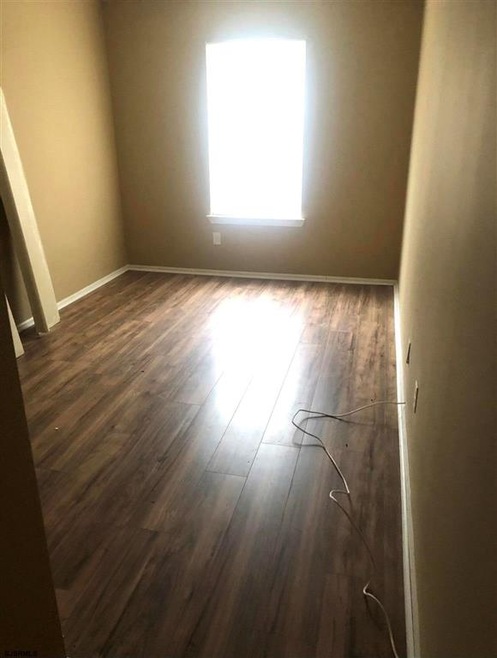 4925 Winterbury Dr, Mays Landing, NJ 08330 - photo 1