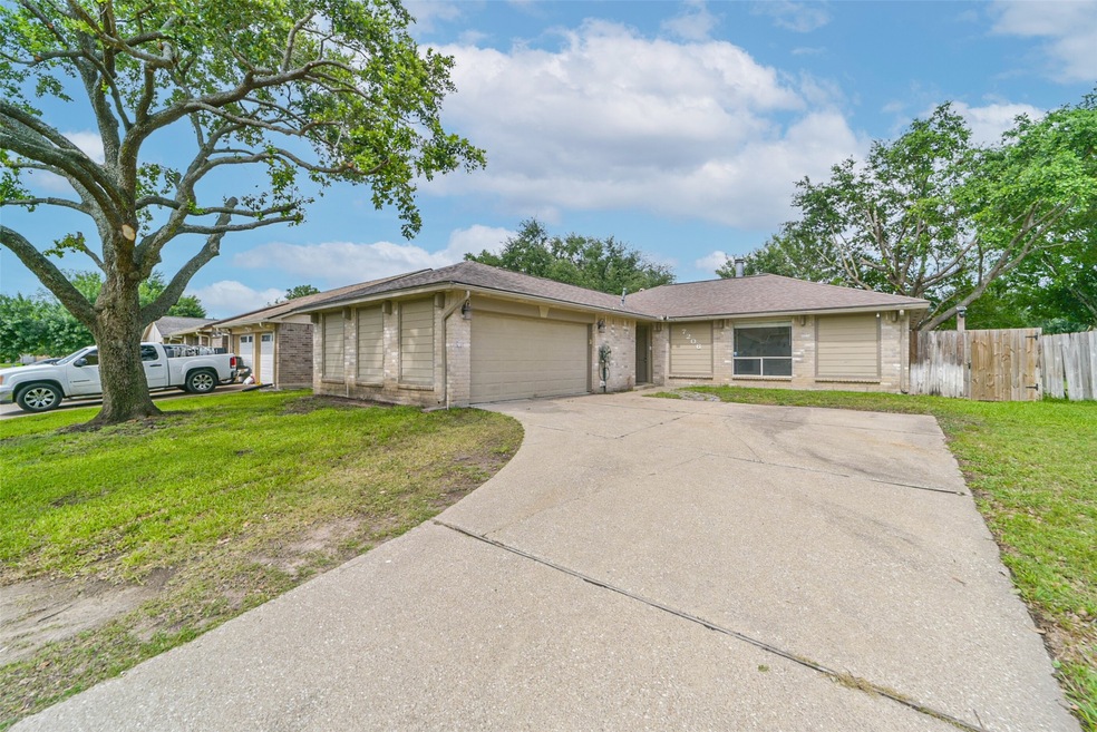 7206 Gallant Glen Ln, Houston, TX 77095 - photo 1