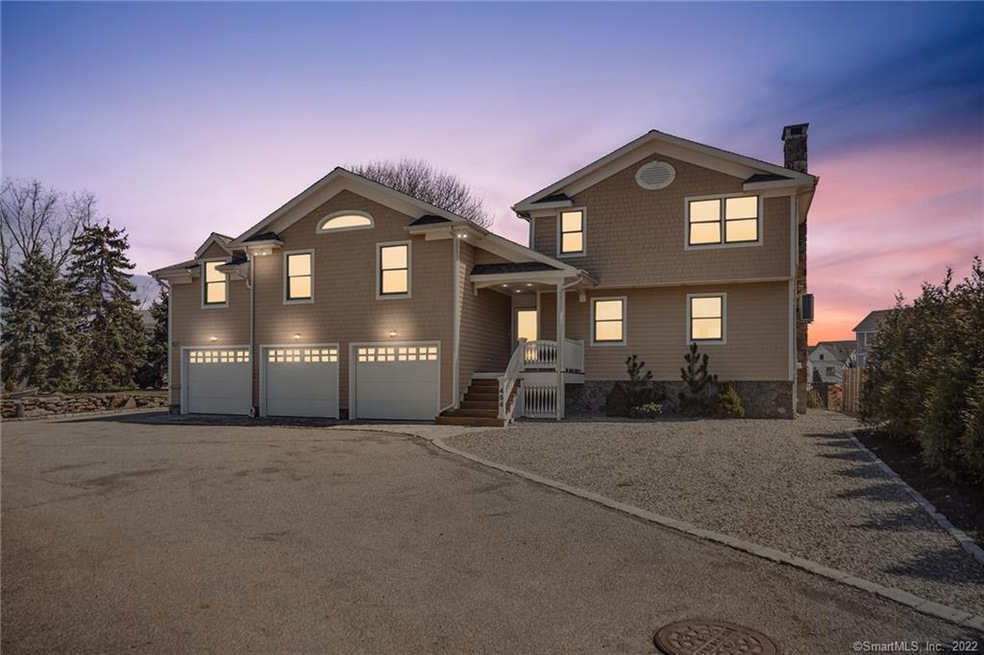 454 Pine Creek Ave, Fairfield, CT 06824 - photo 1