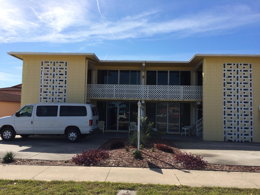 135 Hernando Lane (8 units total)