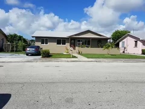 22020 SW 113th Ct, Miami, FL 33170 - photo 1