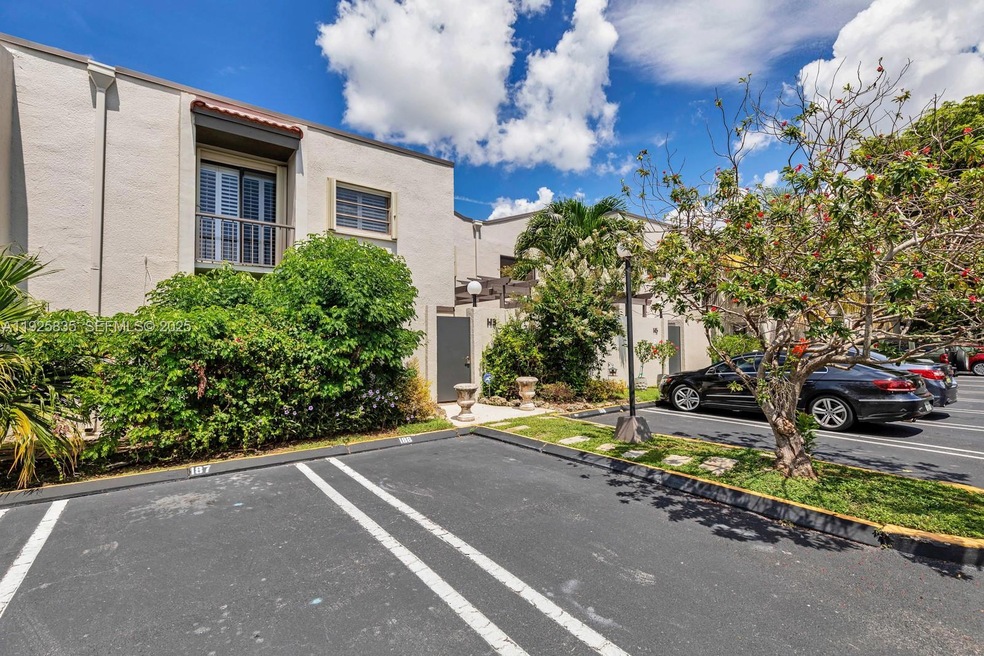 4710 SW 67th Ave unit H3, Miami, FL 33155 - photo 1