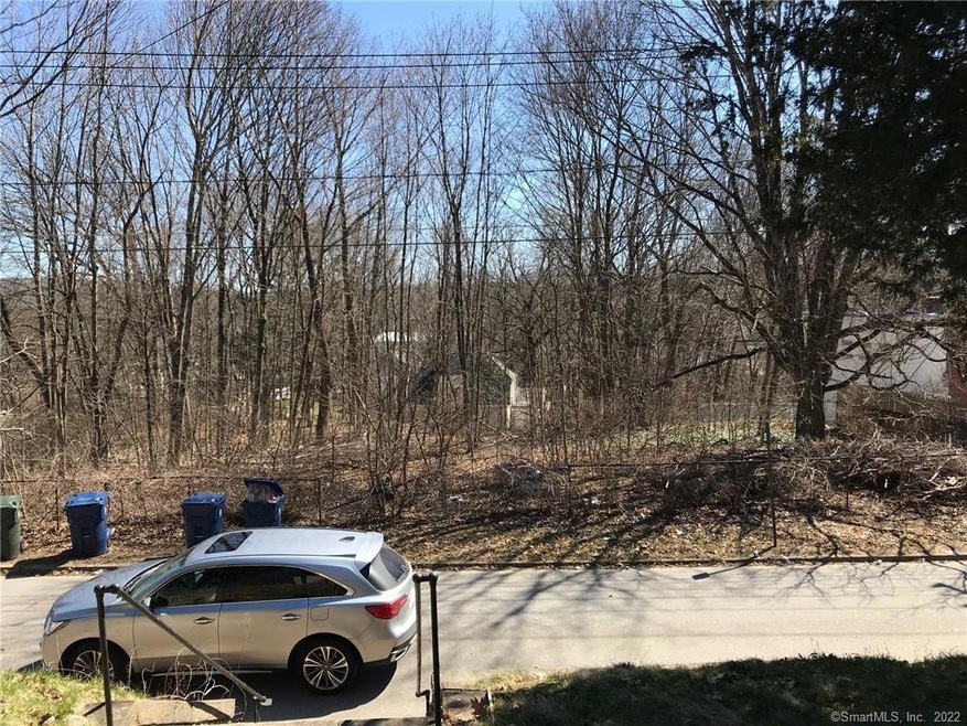 105 Chapman St, Windham, CT 06226 - photo 1