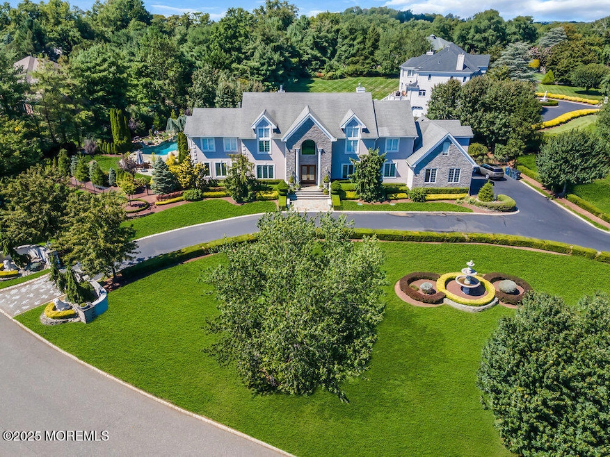 Pending $2,399,000