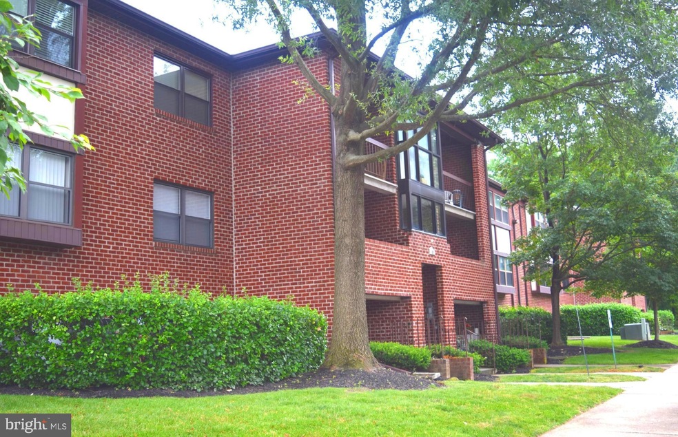 19 Juliet Ln unit 201, Nottingham, MD 21236 - photo 1