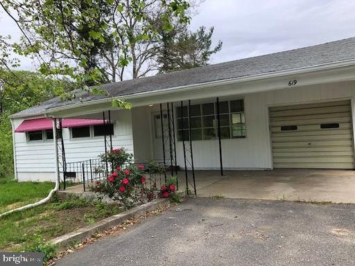 619 Mantua Grove Rd, West Deptford, NJ 08066 - photo 1