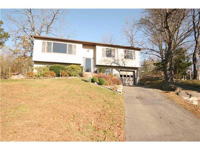 4 Youngstown Ct, Stony Point, NY 10980 - photo 1