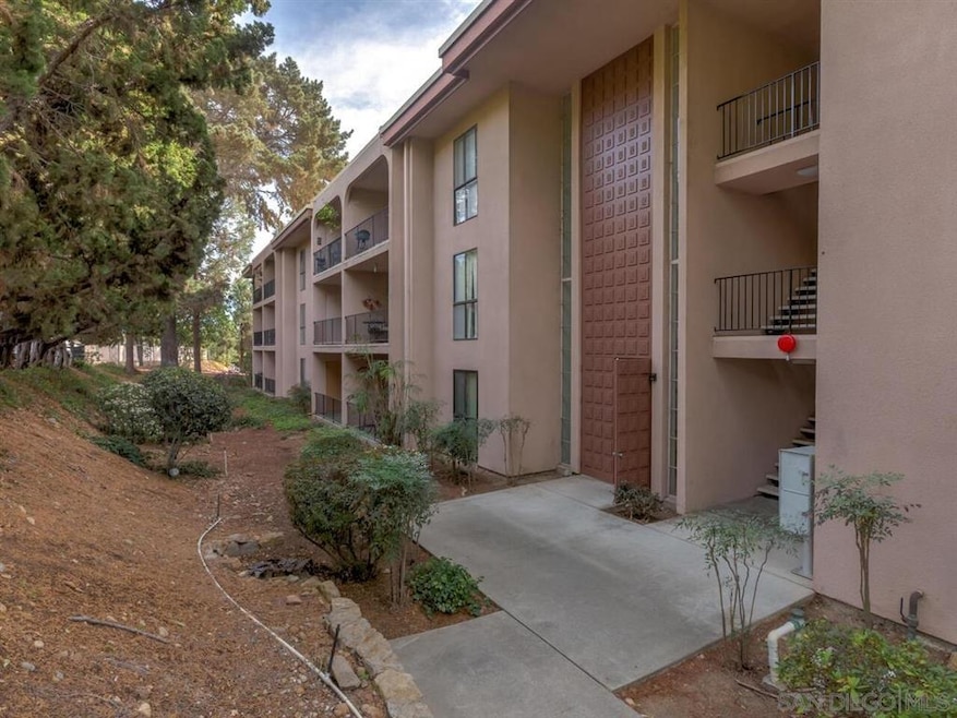 7838 Cowles Mountain Ct unit C9, San Diego, CA 92119 - photo 1