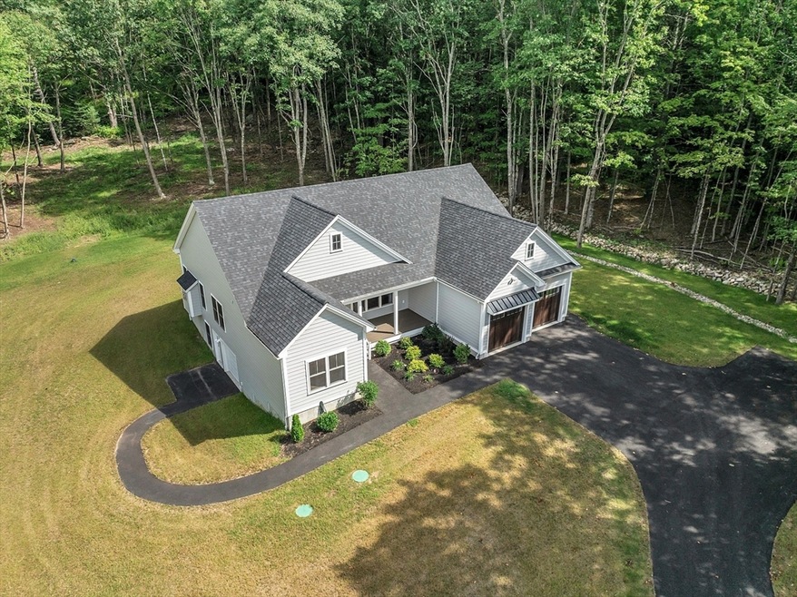 438 Middle Winchendon Rd, Rindge, NH 03461 - photo 1