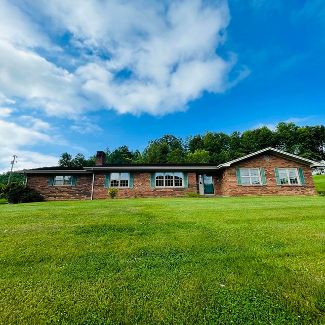 5012FE2C-B334-4605-9FFC-C38B33371663