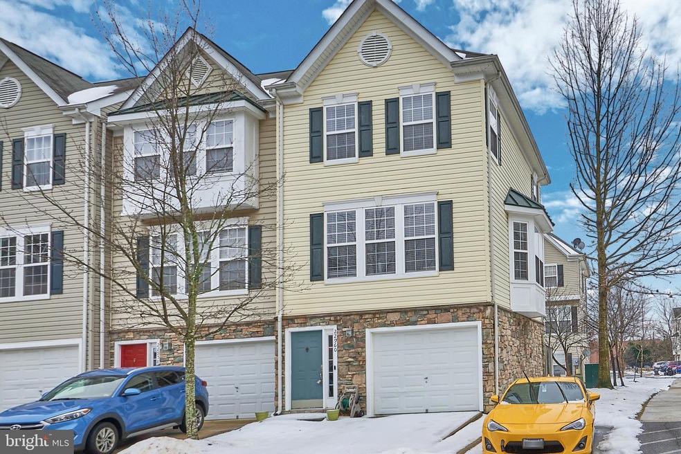 22960 Fontwell Square, Sterling, VA 20166 - photo 1