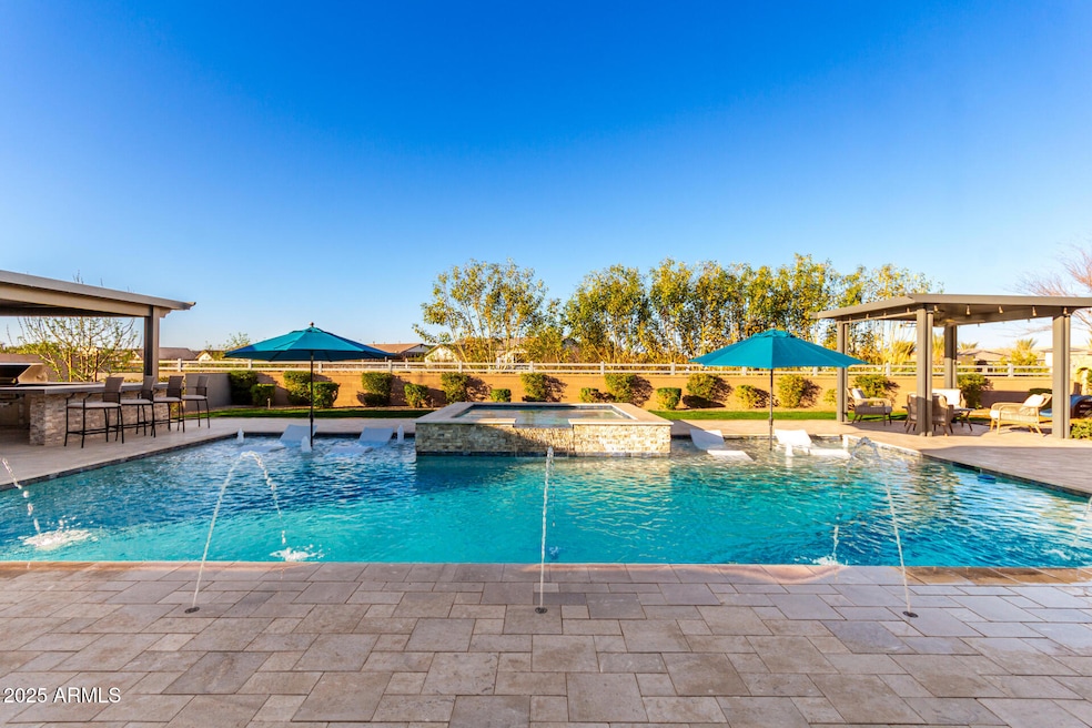 19912 E Natalie Way, Queen Creek, AZ 85142 - photo 1