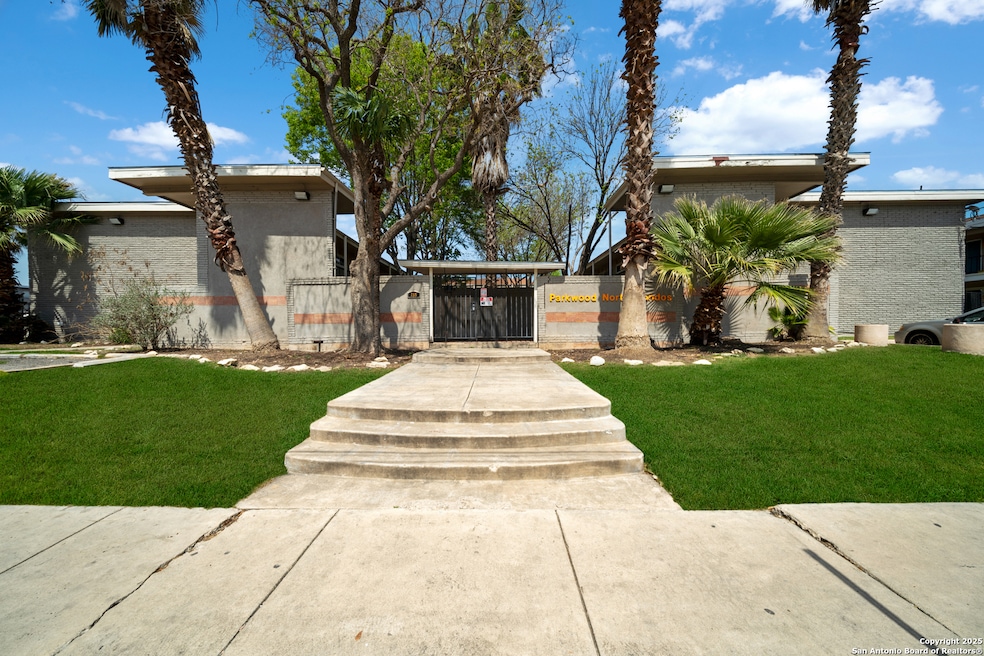 225 E Rampart Dr unit 206, San Antonio, TX 78216 - photo 1