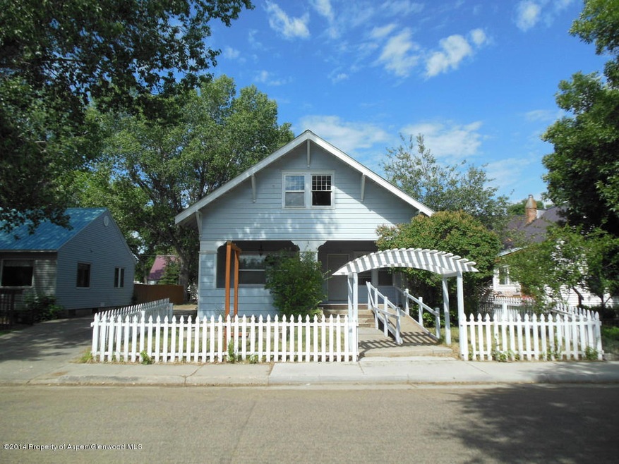 634 Breeze St, Craig, CO 81625 - photo 1