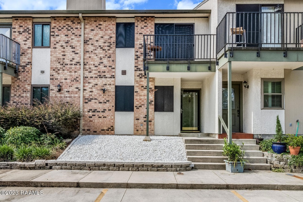 3500 E Simcoe St-1
