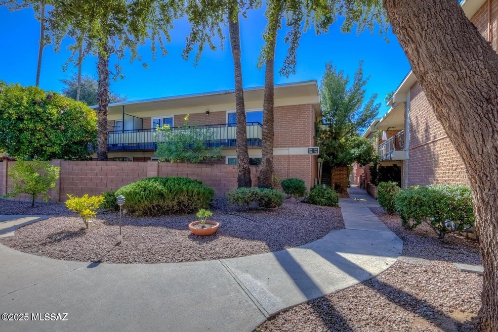 3940 E Timrod St unit 269, Tucson, AZ 85711 - photo 1