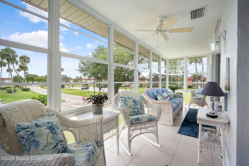 25-web-or-mls-61 Woodland Dr 201=-25 (2)