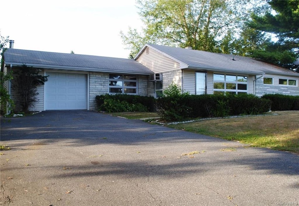 2760 State Route 207, Campbell Hall, NY 10916 - photo 1