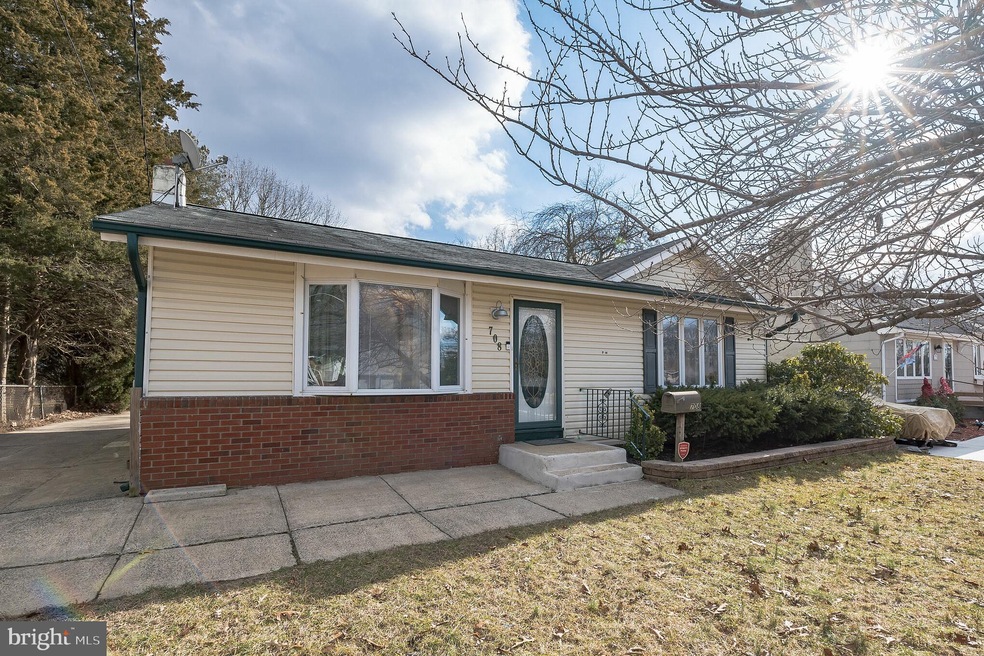 708 Hirsch Ave, Runnemede, NJ 08078 - photo 1