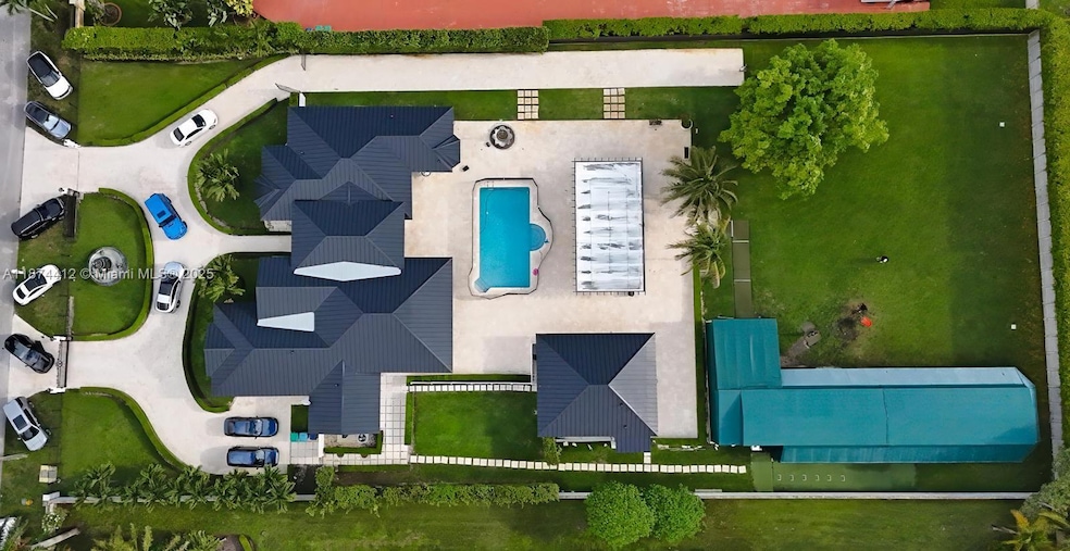 For Sale $2,650,000 • Co-Listing Agent