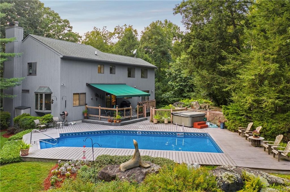 11 Marisa Ct, Montrose, NY 10548 - photo 1