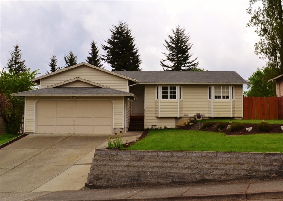 18 75th St SW, Everett, WA 98203 - photo 1