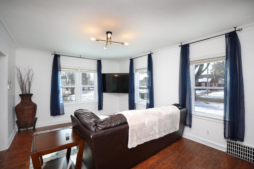 1926 S Bouten St, Appleton, WI 54915 - photo 1