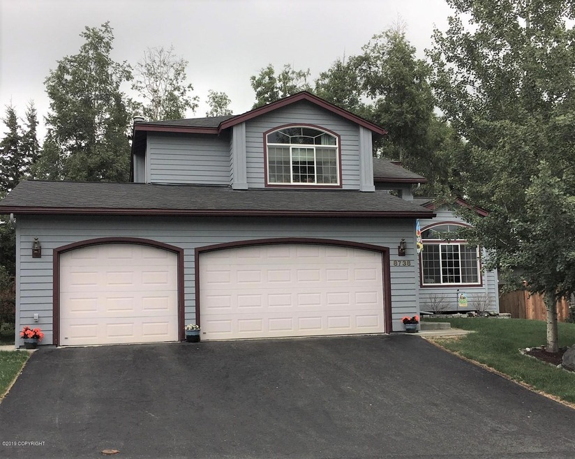 8738 Lassen Front