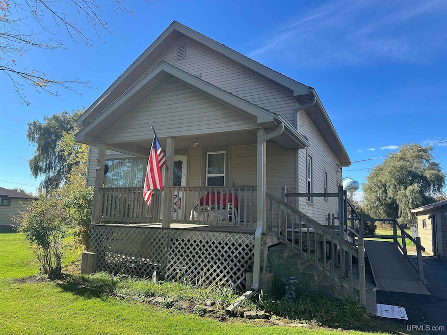 6305 S 3rd St, Wells, MI 49894 - photo 1