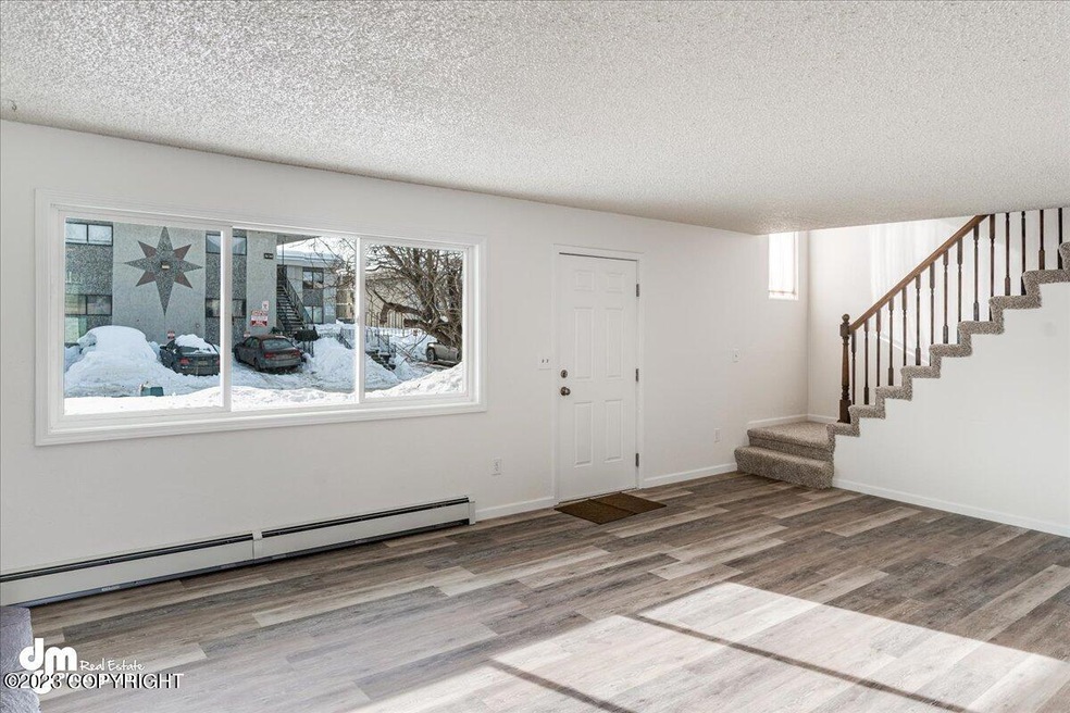 03-Living Room_ELI08225-Edit