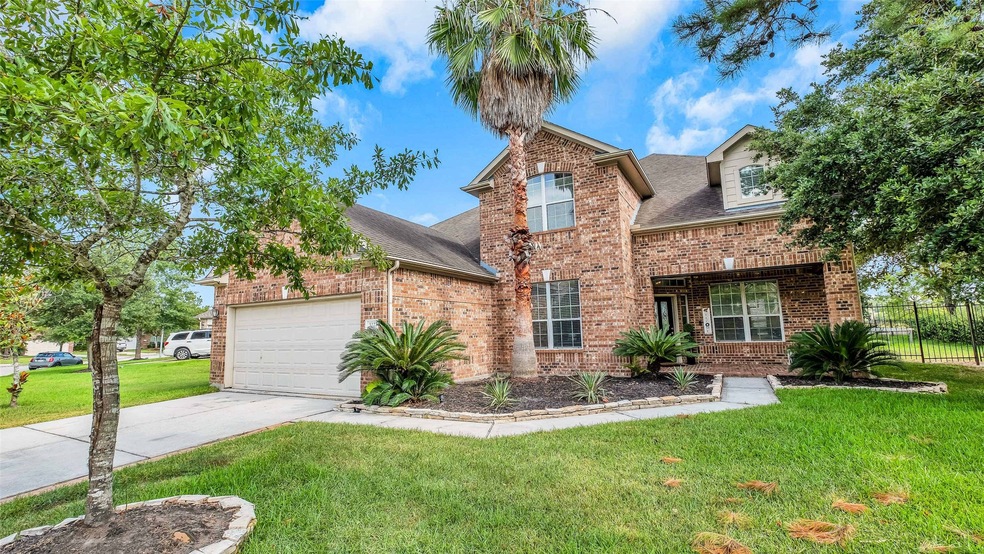 3227 Abbott Lakes Ln, Spring, TX 77386 - photo 1