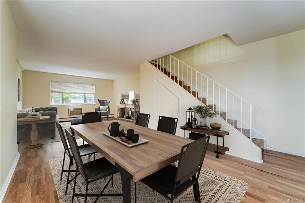 437 Palisade Ave unit H3, Yonkers, NY 10703 - photo 1