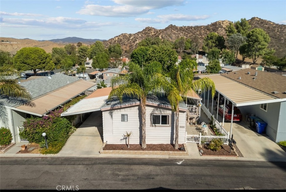 31208 Heavenly Way, Castaic, CA 91384 - photo 1