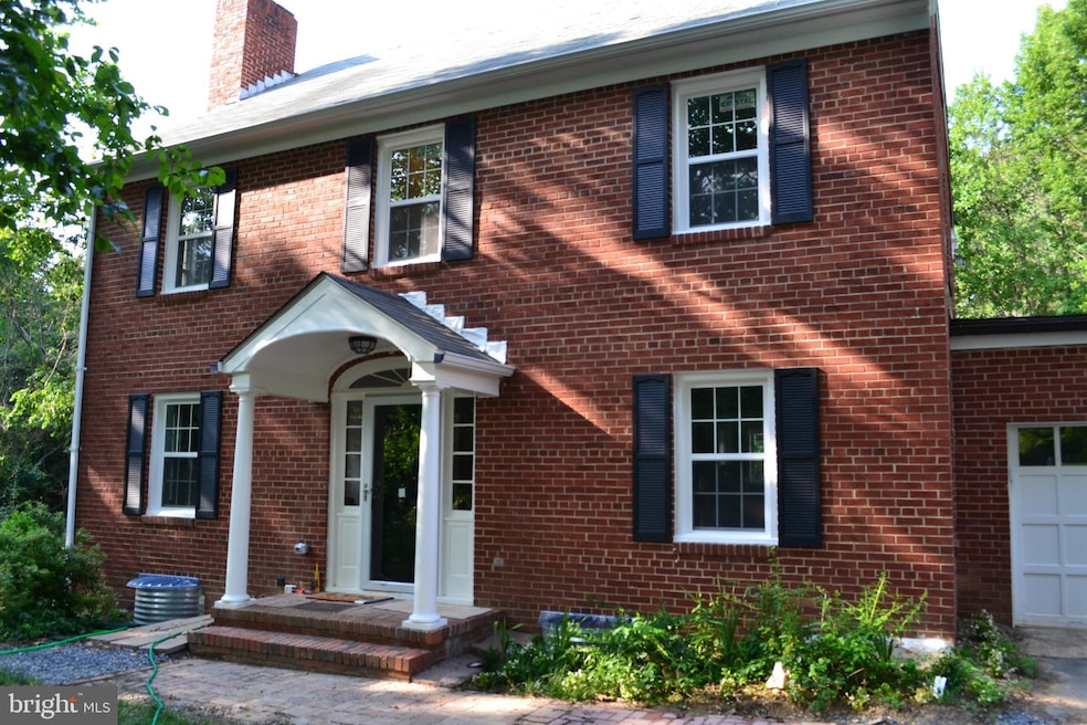 7902 Brooklyn Bridge Rd, Laurel, MD 20707 - photo 1